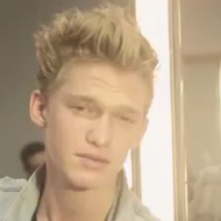 Supporting Cody Simpson since '09. Follow for thing about Cody. #Paradise