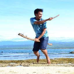 simpel aj, mencoba untuk menjadi seseorang yang lebih baik lagi kedepan'a :)