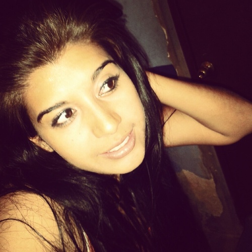 se la vida no es un cuento de adaas! . no hay difizil camino cuando estamos juntos tu y yo.. :*