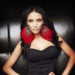 Americas Next Top Model Cycle 20 Contestant and Mommy to a beautiful baby girl.