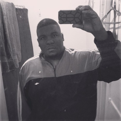 JLameeze's profile picture. Singer Teamfollowback.. Aka Jlamill #TeamLaker..No Hater