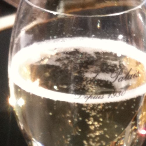 🥂
