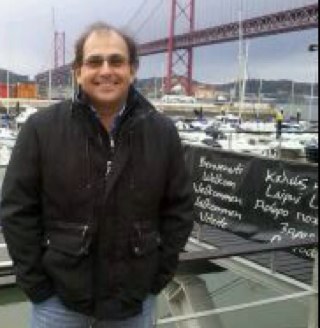 Consultant. New Business Developer. Mobile, web, new technology, marketing.....travel....y all about life!!