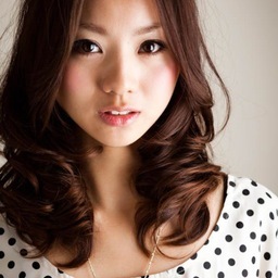 はじめまして、ひとみです。渋谷に生息しています。ひとみのオモシロつぶやき館。ツイッターのおもしろいツイートをまとめました。一日数回呟きますね。これは使える！と思ったらRTしてくださいね。
気が付いたら、ギャルからアラサーに。。。