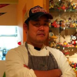 長野県松本市で「スパイス＆ハーブバル　けんすけ」を営んでいます。けんすけはｽﾊﾟｲｽとハーブを使ったお料理とワインのマリアーｼﾞｭを愉しみながら身体の中から美しく元気になるがコンセプトにしています。HPもチェックしてくださいね。