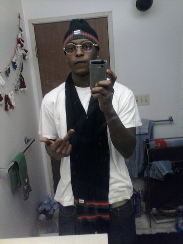 gettin to da money i dnt trust shit movin