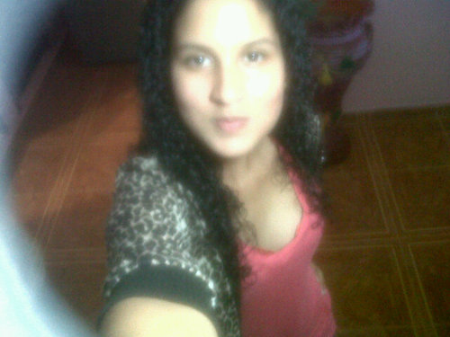 Cantar es mi vida y componer es mi don tambien*-*Practico Atletismo Entonces? que mas;)JAJAJA