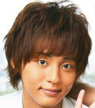 Kis-My-Ft2＆嵐（J神担）が大好きな中3（あやか）です♥EXILE/E-girls/セクゾ/1D/K-POP/LOVEです。適当に絡んでくれてOKです。フォローお願いします(^_^)ﾉ4月から高校生！