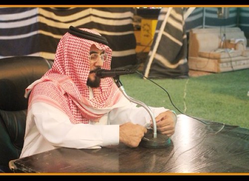 رئيس المجلس البلدي بمحافظة الشنان سابقاً -- ومدير ومعلم متقاعد-- وعضو في الجمعية الخيريه سابقاً بمحافظة الشنان