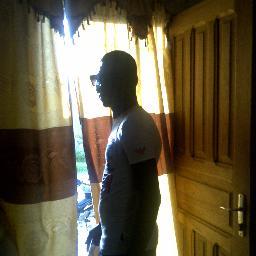 rien à dire, je suis pas compliquée...Le reste,à vous d'en juger .............
lOoOoOL..mMdDrR..