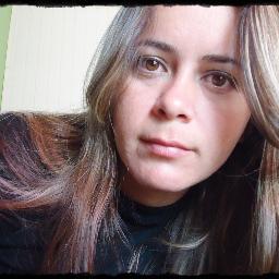 SOU MEIGA MUITO SIMPÁTICA SÓ CONHECENDO 
PRA TER CERTEZA..