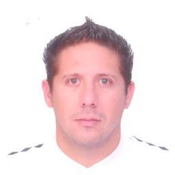 Licenciado/Cinefílo/Deportista/Informático