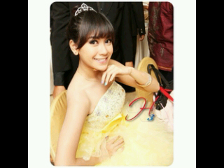 We LOVE ce anchib @AnisaChiBi part of @Cherrybelleindo♬ Always support ce anchib and Keep Istimewa :)♬ Love is you ce @AnisaChiBi♥ We are INSOMNISA! \(^_^)/
