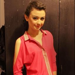 CurrentObsessions:Rainbows,Pink,ForensiScience,ImagineDragons/CurrentMovies:AirTerjunPengantinPhuket,KataHati,OperationWedding
KJ's♥·http://t.co/s31BdG7PRq