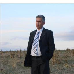 Yiğitlerin harman olduğu yerden, Yaradanın verdiği emaneti verilen şerefine layık taşımaya çalışan Millet ve Memleket sevdalısı...
Rızkı veren Hüda'dır...