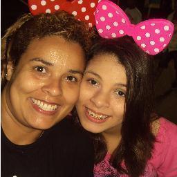 AMIGA COMPANHEIRA SINCERA PROFESSORA DE EDUC INF A 5 ANO ALEM DE MTO SINCERA PARA COM OS MEUS AMIGOS E FIEL