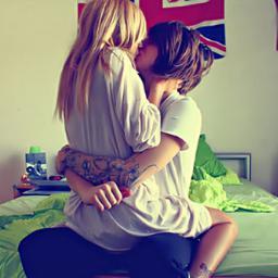 Hola! Soy Andres Y Si Estas Leyendo Esto ¡Felicidades! Sos Mi Novia =D
The Beatles Yesterday Today And Forever
R~Love~Ution