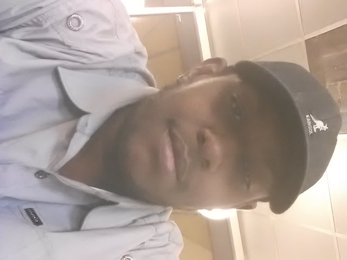 252DJ_69's profile picture. I'm Head Dj and Manager of the Infamous Club Phoenix Night Club. Trying to take it to the next level to provide for me and my son.