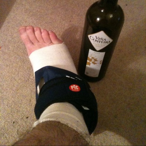 FCCopingBadly's profile picture. 