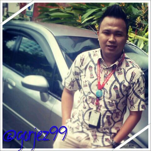 I'm Simple Boy gk perlu repot dan banyak basa-basi . Bukan type orang pemikir tp type orang yg punya ambisi besar untuk mewujudkan dream