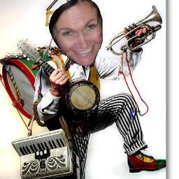 DailyHillism's profile picture. Every day brings a new level of hilarity and comic genius! Welcome to the wonderful, ridiculous mind of Michelle Hill!