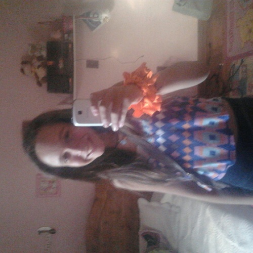 HOLA bueno soy una hunter de corazon amo a matt es hermoso FUEGO (L)! SI ME SIGUES YO TE SIGO (:!