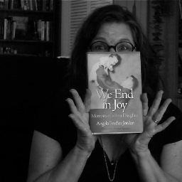 Angela Fordice Jordan is the author of the memoir, We End in Joy, Memoirs of a First Daughter, published by University Press of Mississippi.