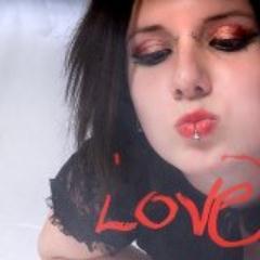 Beauty Fashion Lover! http://t.co/bgDanqvTAQ