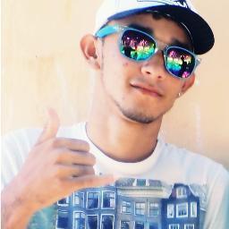 se lembra quando eu disse que ia tá com você até o fim ? vou cumprir minha promessa irmão, amizade pra sempre s2 meu mano *-* / @AlediLima aqui (;