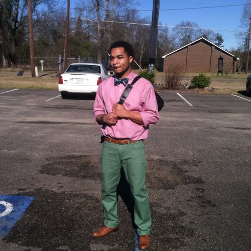 Im just a kool, extraordinary dude. The ladies love me! and I love the ladies! #27Krew #TeamGPhi #TeamAAMU #RealNigga! and I go #3Live! #LEHGO!!!