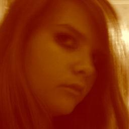 likes 1D,movie such as x-men,ghost rider,thor the avngers and loads more ae.