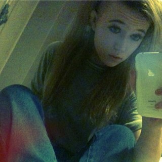Im tara, i love @frankie cocozza and @joeepriest, they are my life
frankie follows (26/3/13) x
 i always follow back