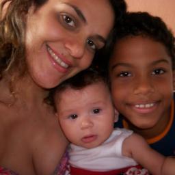 Sou professora e Bióloga e adora pegar uma praia para relaxar e recarregar as energias
