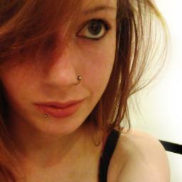 budding's profile picture. I like bacon.