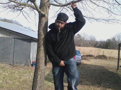 TheRealDomingo's profile picture. A leader not a follower.... Married to @Clariteebadass #Godfearing #Gemini #Jets ✈ Follow or Swallow or Both