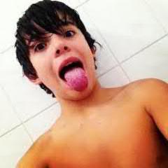 victor costa é nome artistico,sou ator,modelo.Eu tenho 13 anos de idade,quero trabalhar na novela chiquititas do SBT.Esse twitter é dedicado aos meus amigos da