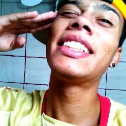 andando, gingando, quebrando as regra imposta.. quem disse que eu não podia já perdeu a aposta!! #QGCDN