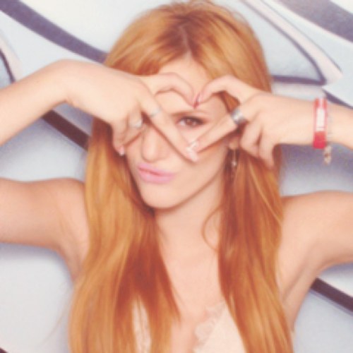 Valerie_MontEPA's profile picture. She is 16. She's a Light Fairy. Dance is her passion. She likes meeting new people. She's a very friendly person. Who is she? She's me. Hi, I'm Valerie.|Single.