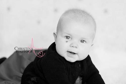 JulieLaPalm's profile picture. 