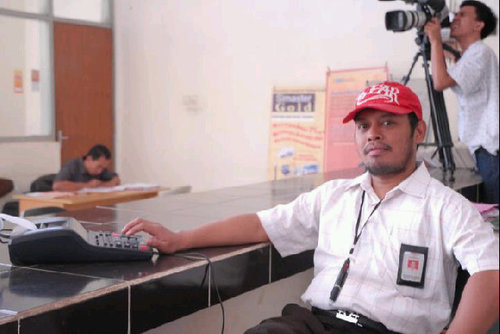 Simple, Spartan, Smilling Face, Struggle,