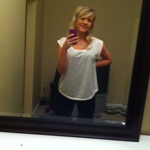 pikpakarker's profile picture. 