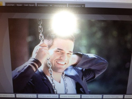 LSantorin's profile picture. 