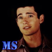 I'm known as Wren Kingston the doctor that was going to get married to Melissa Hastings, but fell in love with her younger sister Spencer. [+18/Single/MS]