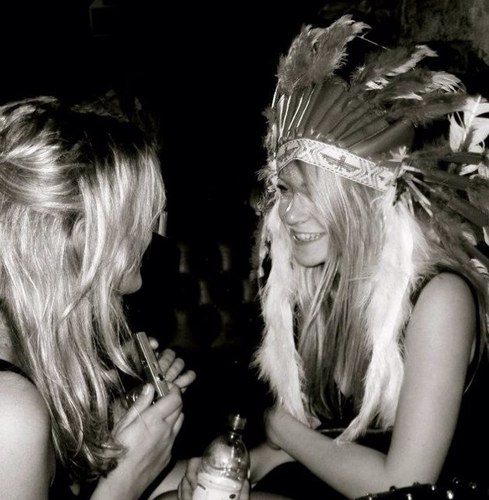 lauraesaul's profile picture. 