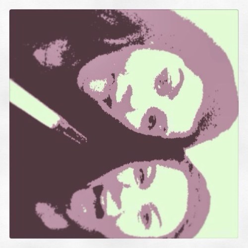 If yah follow me i'll follow yah back❤ #musicsismybestfriend@edsheeran *earphones in world out#theonlywayisessex