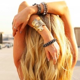 blonde girl living it up
~Live Like You'll Die Tomorrow~