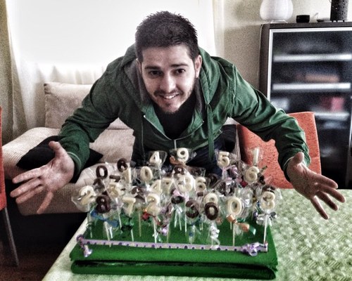 jmtravi's profile picture. 