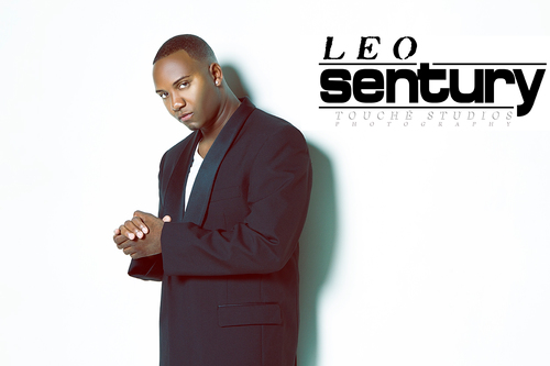 1/4 of the R&B group Sentury... Follow us at @Sentury07 & support the movement! Have you heard our smash single Speak On It ?