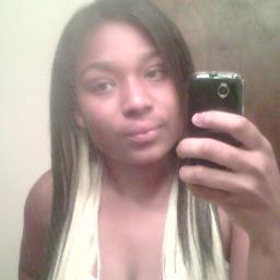 Whatevr u r, be a good one! -A. Lincoln FB Queenbee Washington IG: @therealdebralee #teamfollowback !
Follow me!