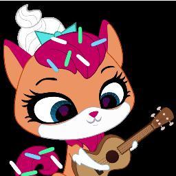 hello my name is sugar sprinkles would you like some sprinkles? my owner is @HoodieCP (#lps #rp)